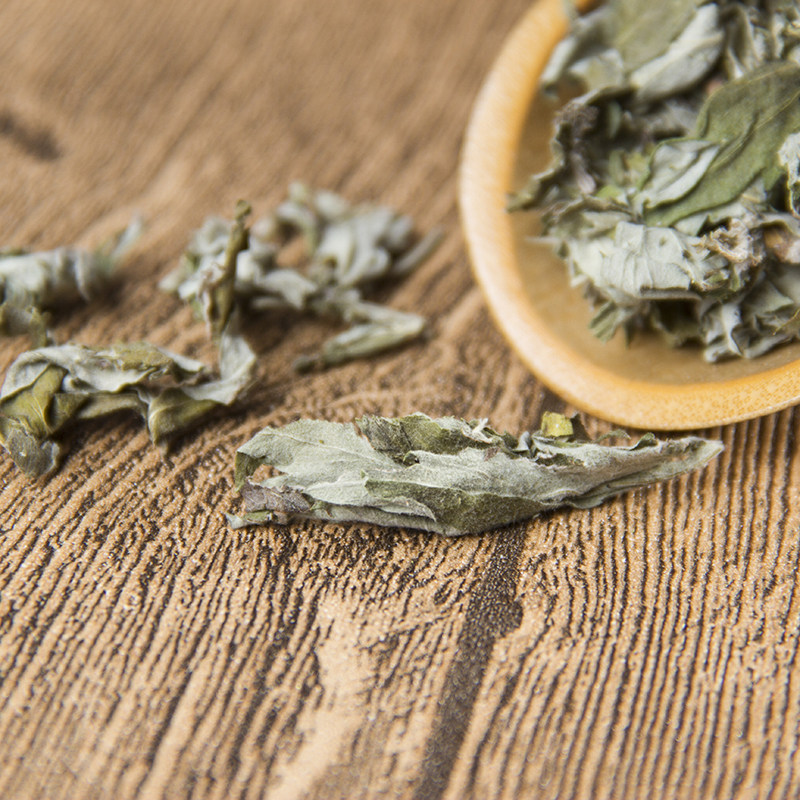 100 g di foglie di artemisia e - Herbal Wellness Drink recensione e prezzo